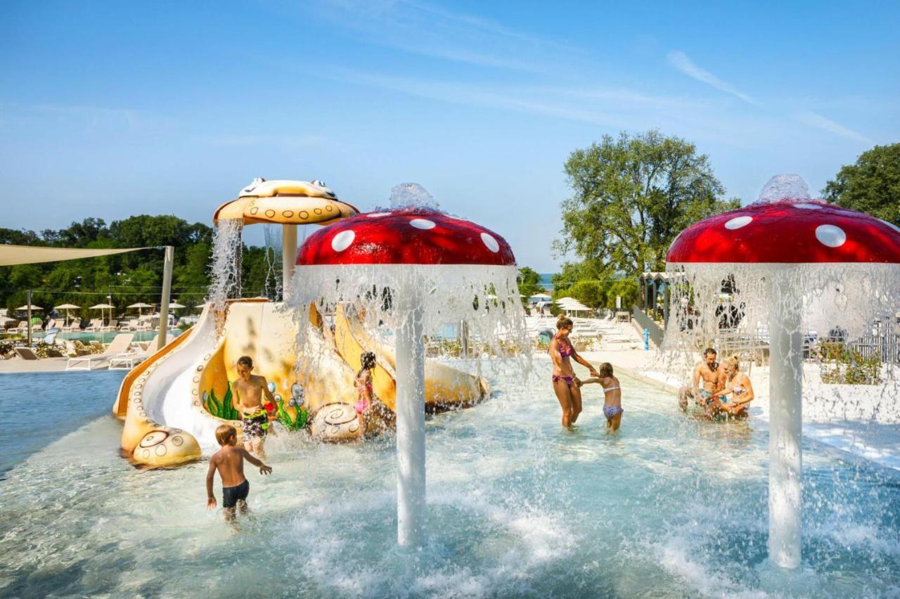 Aminess Maravea Camping Resort Holiday Homes Novigrad Istria Exterior foto